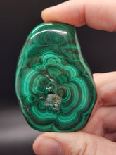 Load image into Gallery viewer, Malachite Freeform