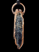 Load image into Gallery viewer, Blue Kyanite Pendant