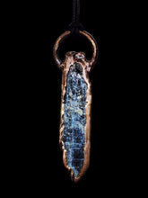 Load image into Gallery viewer, Blue Kyanite Pendant